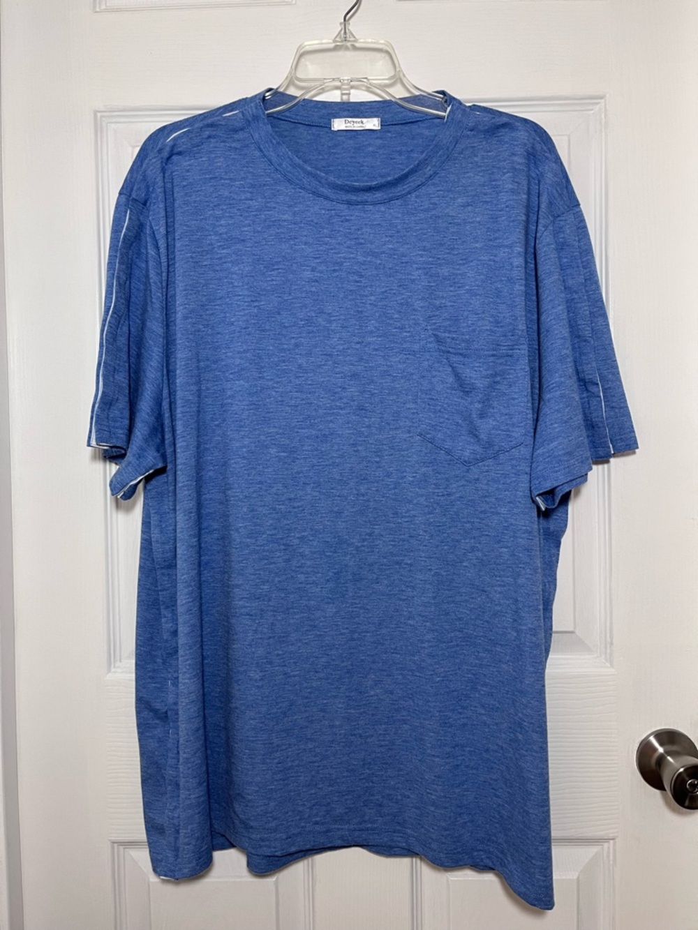 Deyeek Blue Short Sleeve Pocket Tee Snap Closure- Men's